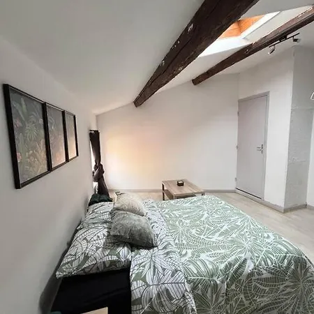 Confortable Апартаменты *